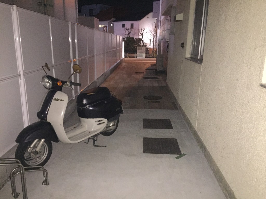 月極駐車場 上野毛マンシオンの写真1